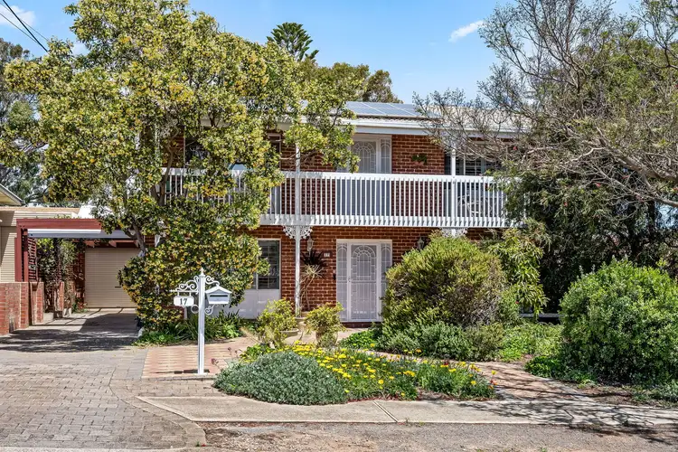 17 Nungamoora Street, Hallett Cove SA 5158