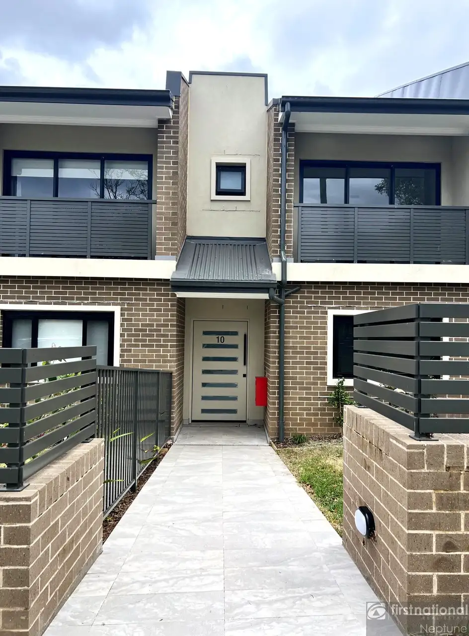 Main view of Homely townhouse listing, 10/2-8 Bando Road, Girraween NSW 2145