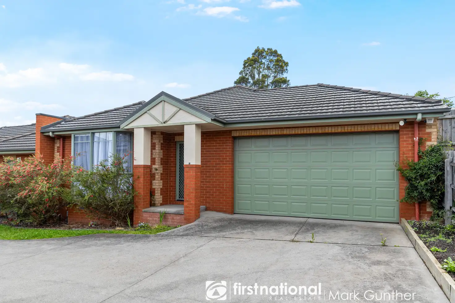 Main view of Homely townhouse listing, 6 Rosemont Mews, Healesville VIC 3777