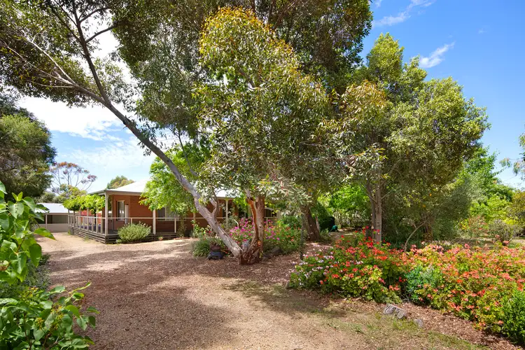 104A High Street, Maldon VIC 3463