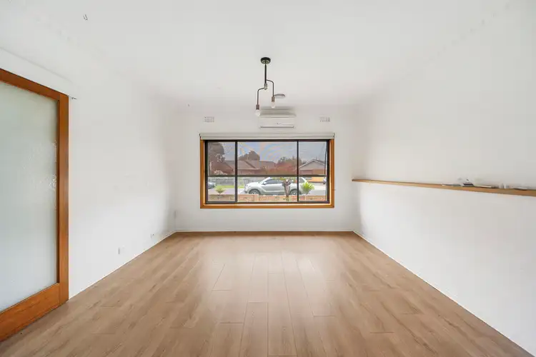 Fifth view of Homely house listing, 1/24 Lake Street, Wendouree VIC 3355