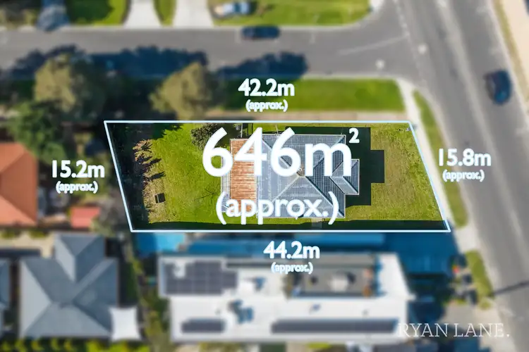 87 Esplanade, Altona VIC 3018