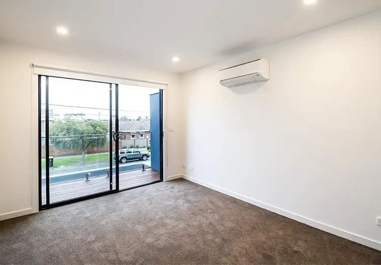 Fifth view of Homely townhouse listing, 2/38 Albenca Street, Mentone VIC 3194