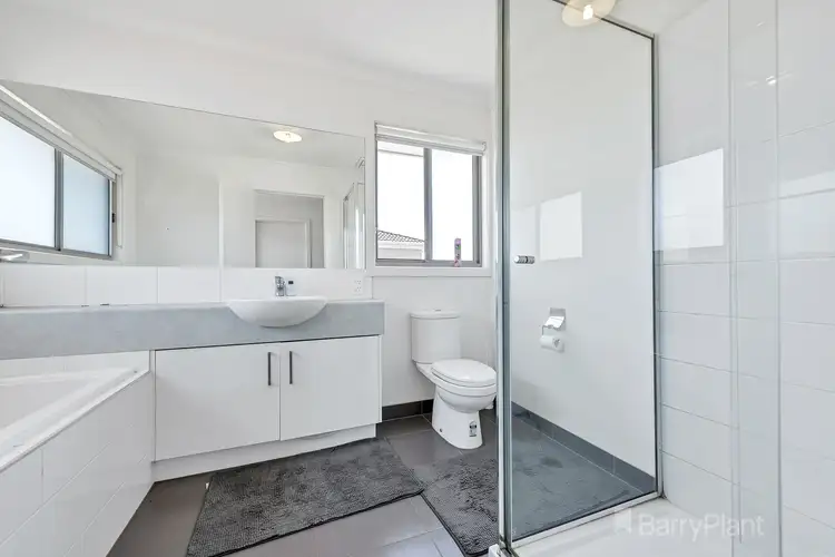 Fifth view of Homely house listing, 5 Melzak Way, Berwick VIC 3806