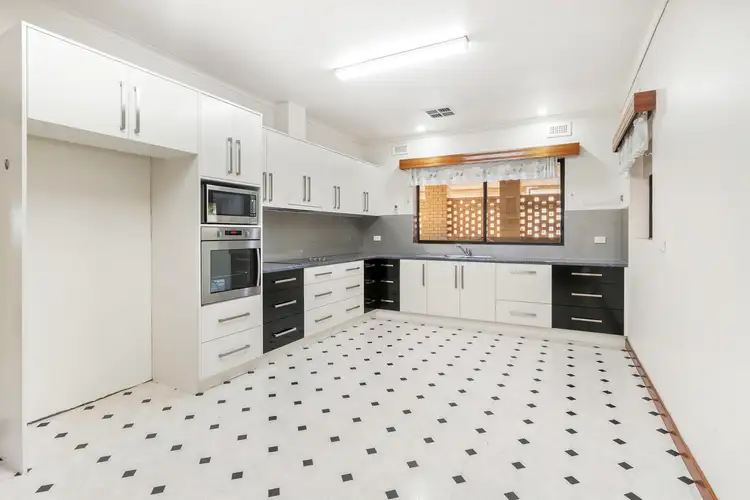 Fourth view of Homely house listing, 21 Kokoda Terrace, Loxton SA 5333