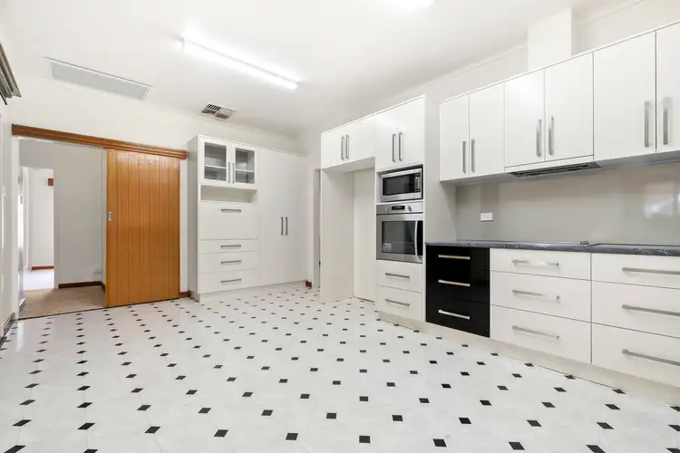 Fifth view of Homely house listing, 21 Kokoda Terrace, Loxton SA 5333