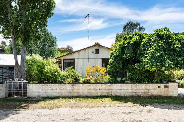 9 Farran Street, Castlemaine VIC 3450