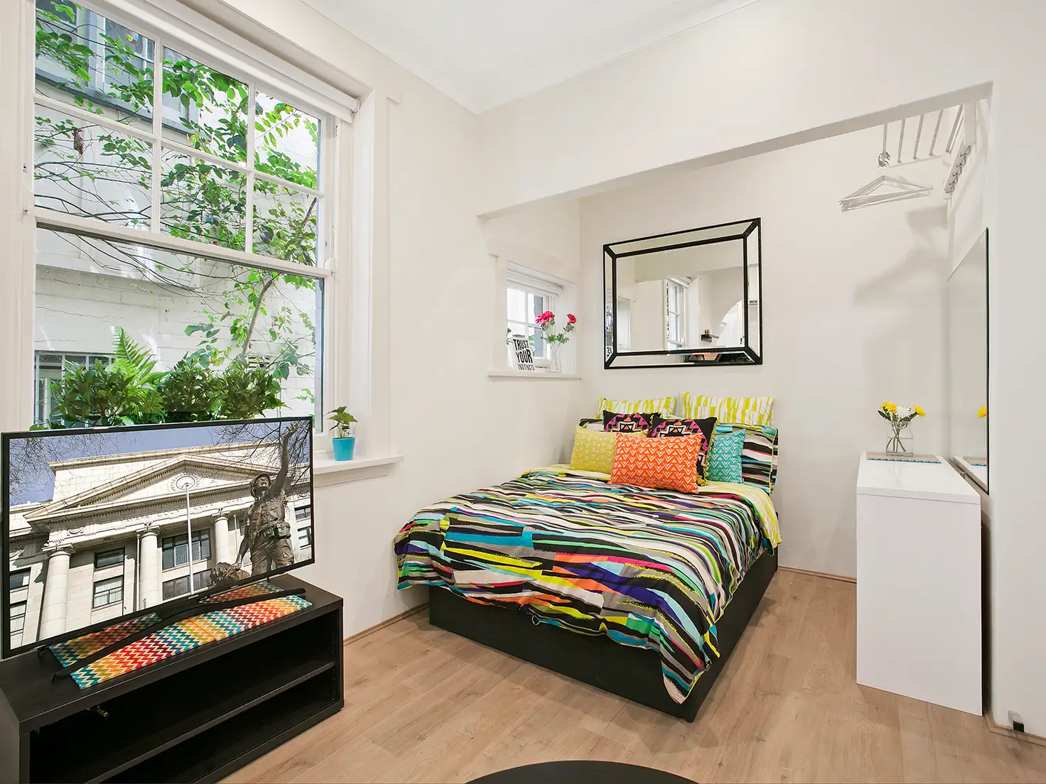 Main view of Homely studio listing, 4/35 Roslyn Street, Potts Point NSW 2011