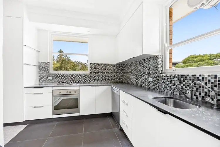8/170 Russell Avenue, Dolls Point NSW 2219