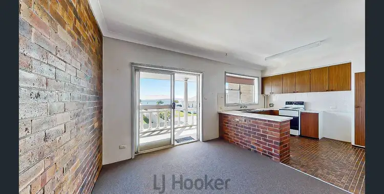 4/61 Maude Street, Belmont NSW 2280