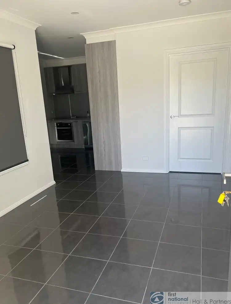 Third view of Homely unit listing, 2A Moffat Close, Endeavour Hills VIC 3802