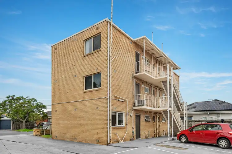 Sixth view of Homely unit listing, 1/2 Stenhouse Avenue, Brooklyn VIC 3012