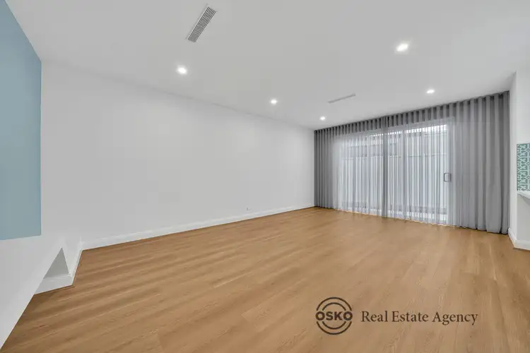 45 Stacey Parade, Mount Cottrell VIC 3024