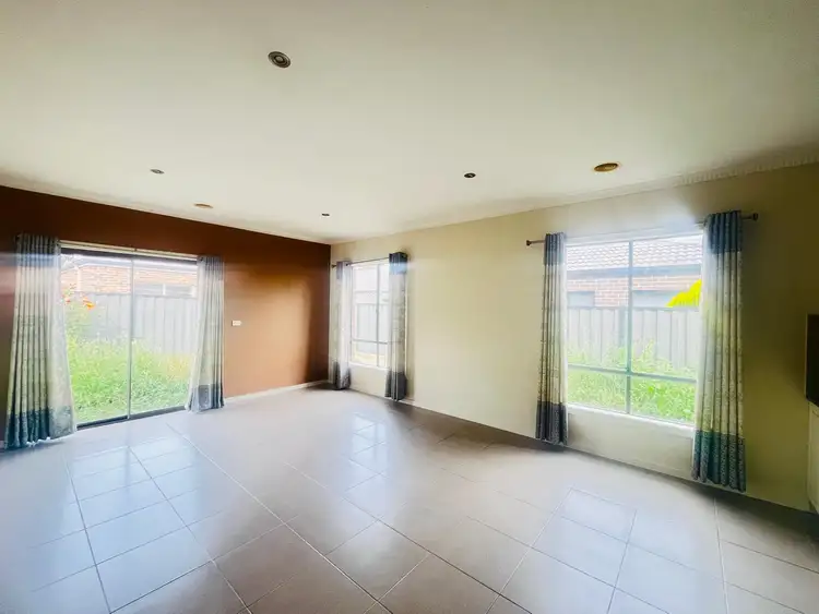 13 Powell Street, Craigieburn VIC 3064