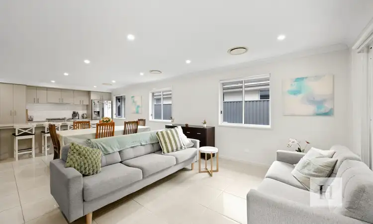 Sixth view of Homely house listing, 8 Jasper Avenue, Hamlyn Terrace NSW 2259