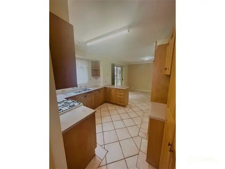 Second view of Homely house listing, 33 Bayview Crescent, Hoppers Crossing VIC 3029