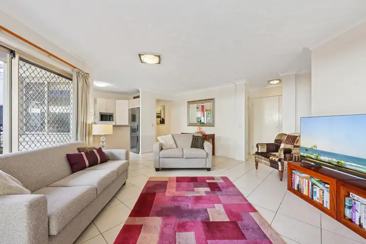 Third view of Homely unit listing, 2/31-33 Peerless Avenue, Mermaid Beach QLD 4218