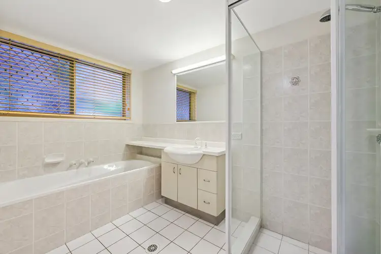 Fifth view of Homely unit listing, 2/31-33 Peerless Avenue, Mermaid Beach QLD 4218