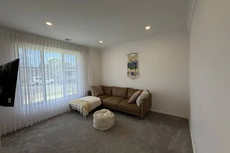 Second view of Homely house listing, 9 Cyathea Street, Drouin VIC 3818