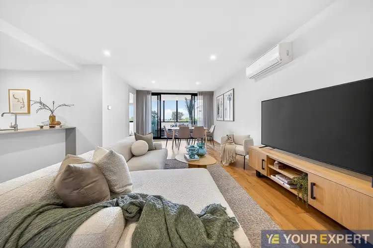 201/3 Chesterville Road, Cheltenham VIC 3192