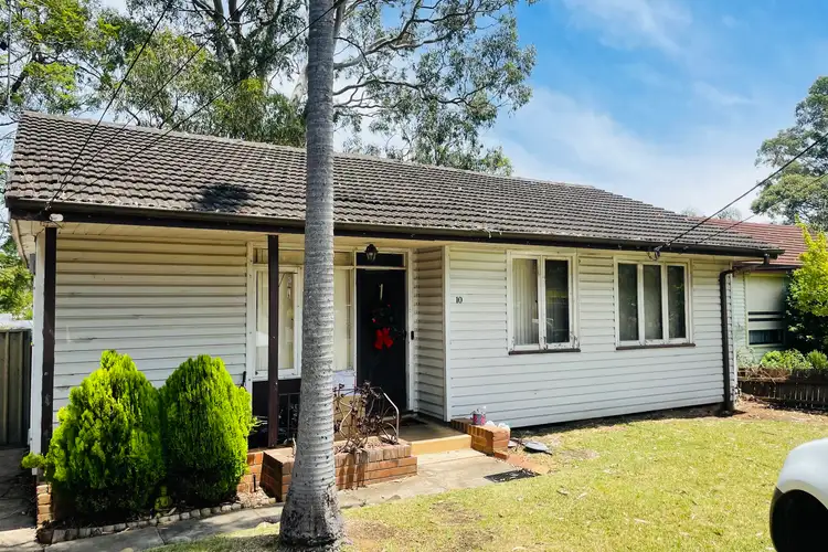 10 Stuart Mould Crescent, Lalor Park NSW 2147