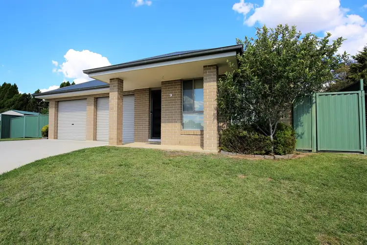 9 Ashworth Drive, Kelso NSW 2795