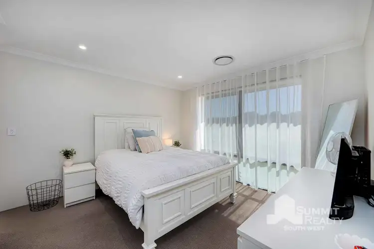 Second view of Homely house listing, 19B Hazelgrove Crescent, Millbridge WA 6232