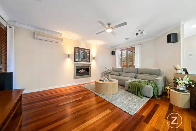 Second view of Homely house listing, 10 Deanswood Place, Brookfield VIC 3338