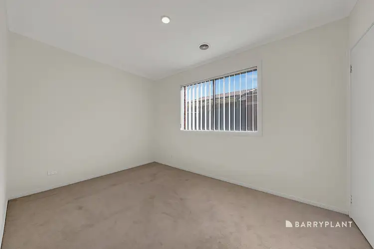 Fifth view of Homely house listing, 18 Bracken Way, South Morang VIC 3752