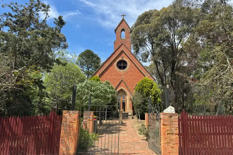 Second view of Homely house listing, 24 Franklin Street, Guildford VIC 3451