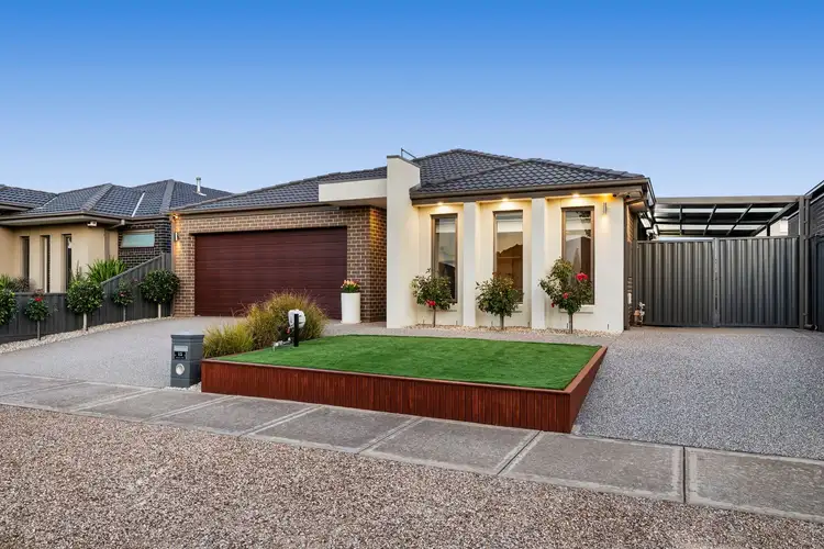 15 Rivoli Close, Fraser Rise VIC 3336