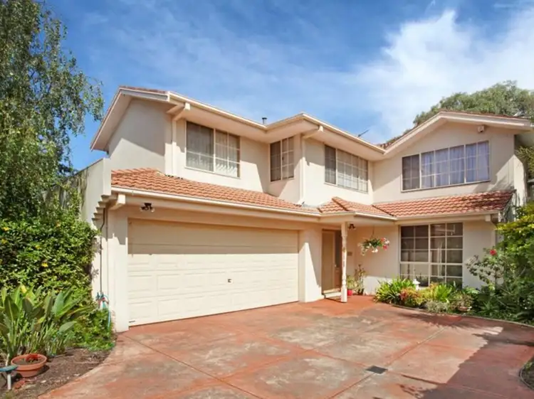 2/265 Queen Street, Altona VIC 3018