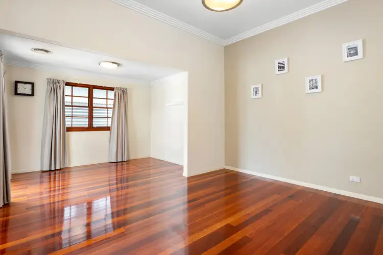 Fifth view of Homely house listing, 32 Llewellyn Street, Kangaroo Point QLD 4169