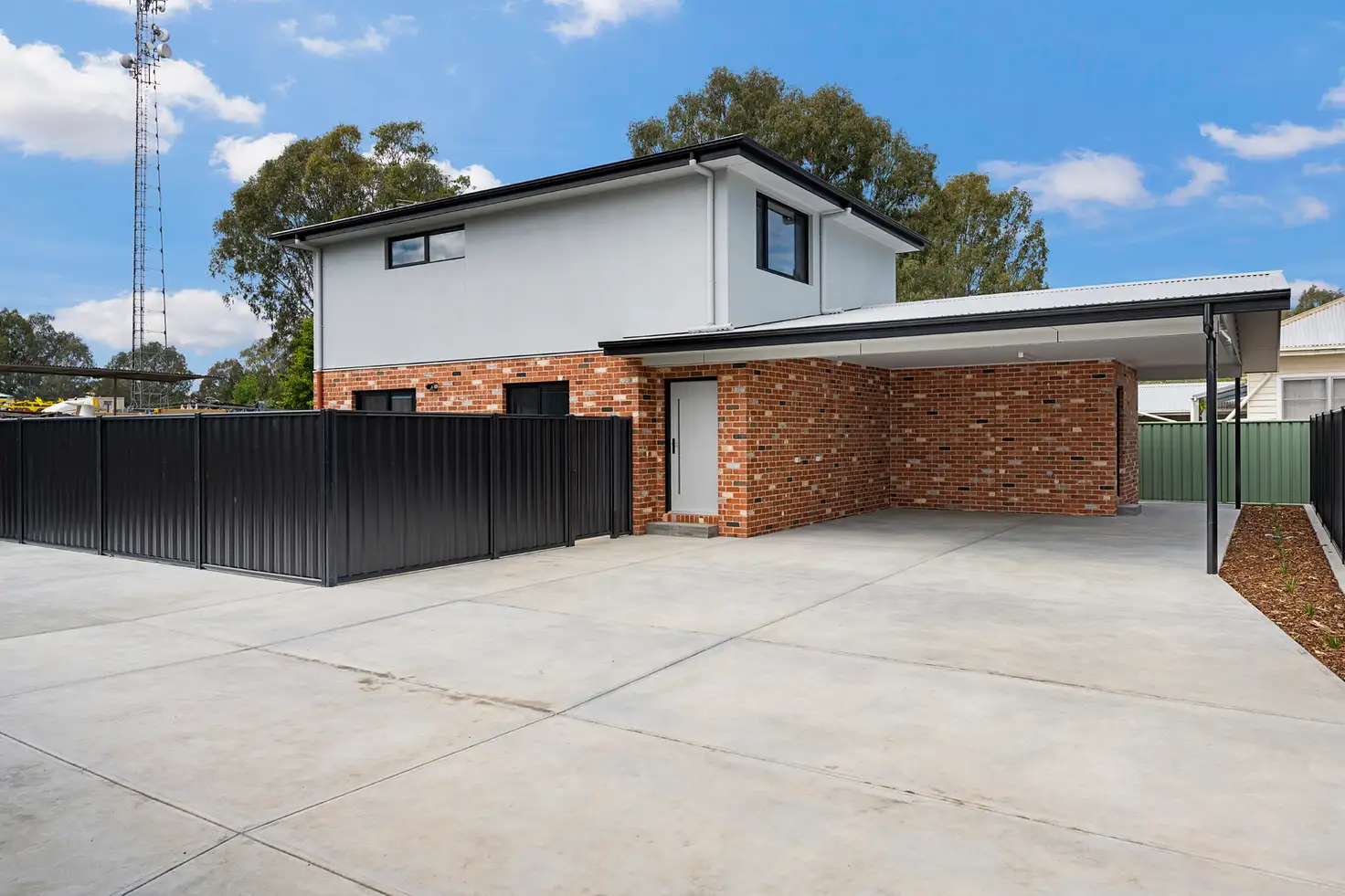 Main view of Homely townhouse listing, 8a Clements Street, Wangaratta VIC 3677