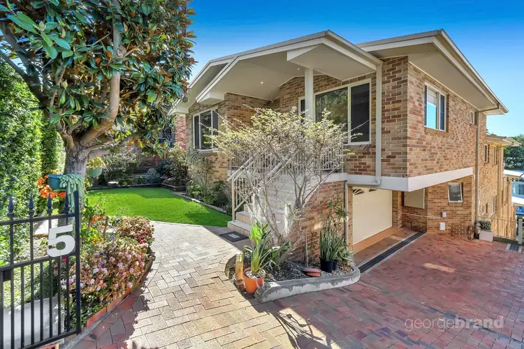 6/5-7 Auld Street, Terrigal NSW 2260