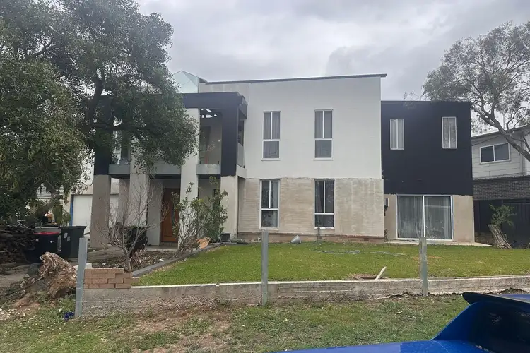 4 Manifold Road, Blackett NSW 2770