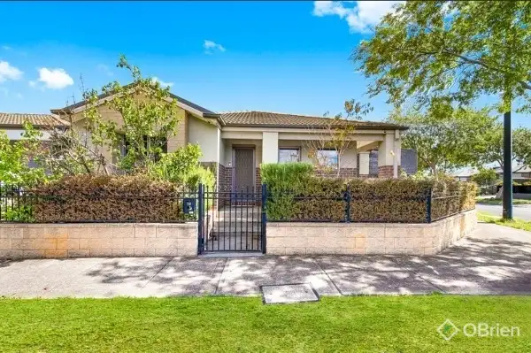 Main view of Homely house listing, 19 Erin Square, Deer Park VIC 3023