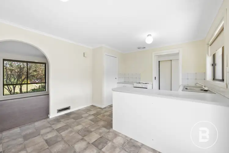 Fifth view of Homely unit listing, 2/4 Harkness Street, Maryborough VIC 3465