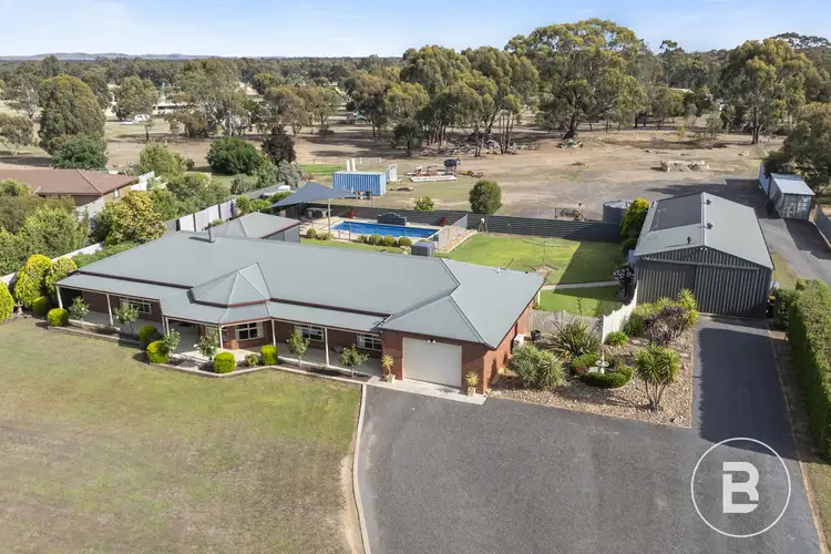 10 Massimo Court, Maryborough VIC 3465