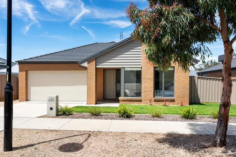 18a Woodman Drive, Mckenzie Hill VIC 3451