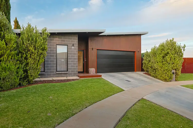 6 Windsor Court, Irymple VIC 3498