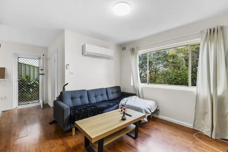 2/61 Wyoming Road, Wyoming NSW 2250