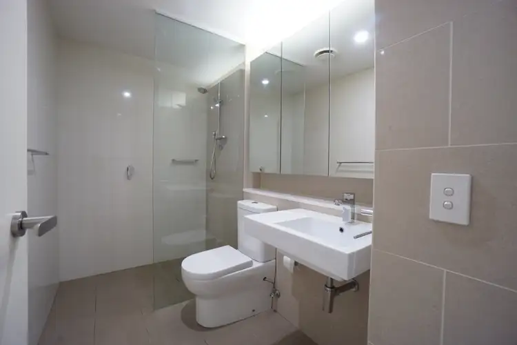 Fourth view of Homely apartment listing, 6/4 Saunders Close, Macquarie Park NSW 2113