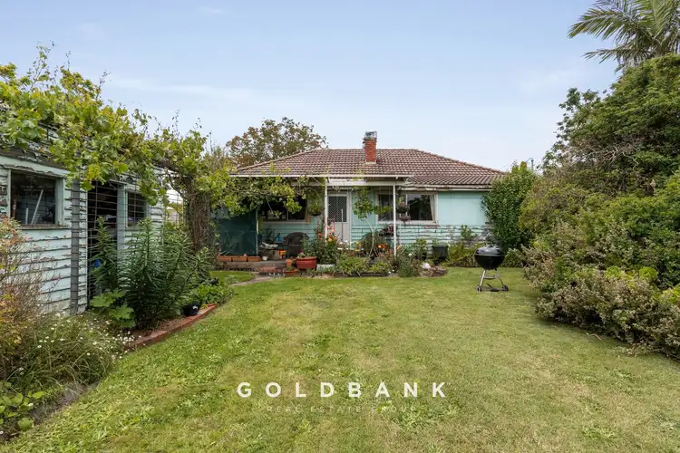 5 James Street, Pakenham VIC 3810