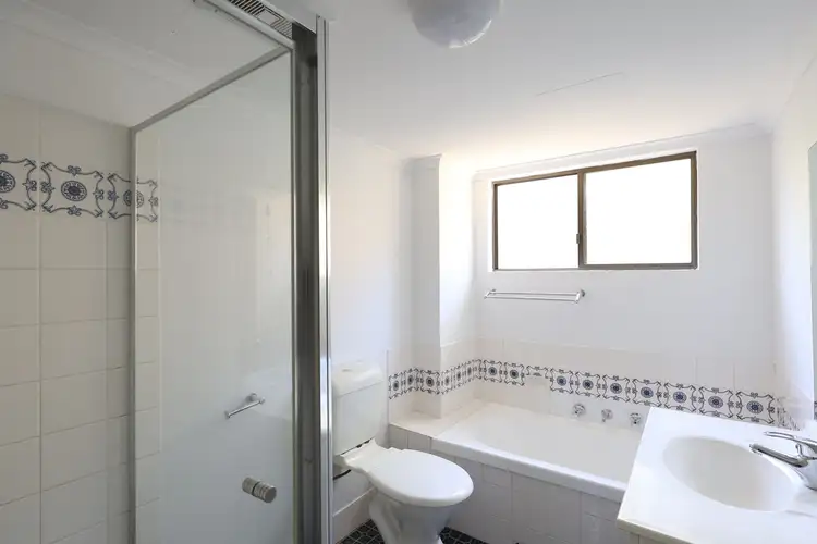 Fifth view of Homely unit listing, 10/8-12 Railway Crescent, Jannali NSW 2226