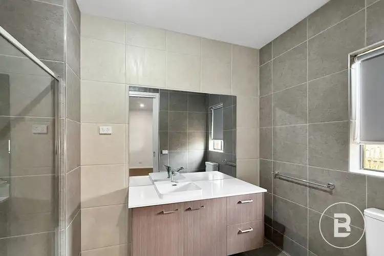 Fifth view of Homely house listing, 10 Thiele Court, Darley VIC 3340