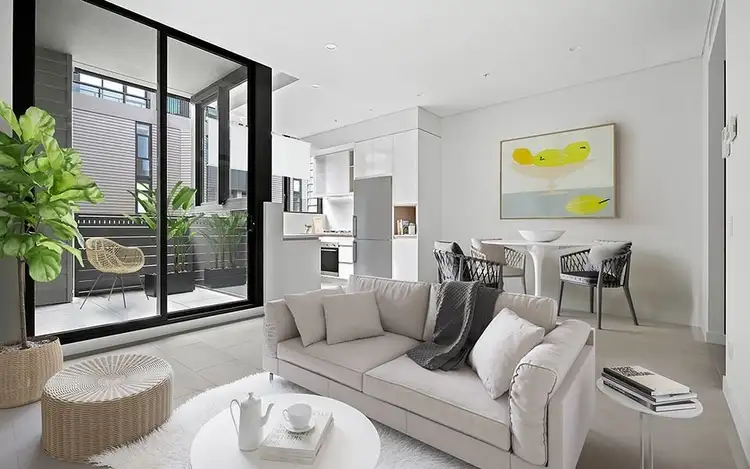 7302/19 Tung Hop Street