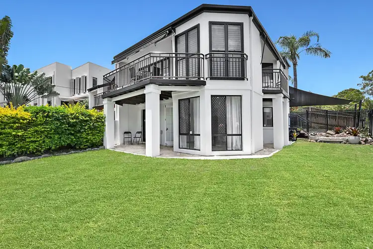 Fourth view of Homely townhouse listing, 1/7 Sandown Avenue, Bundall QLD 4217