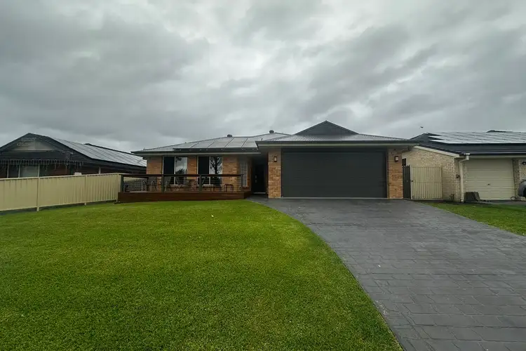 27 Dalyell Way, Raymond Terrace NSW 2324