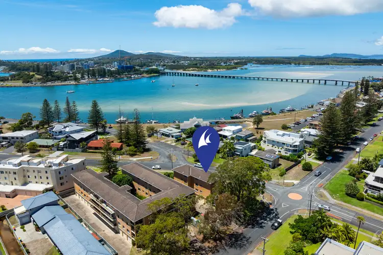 Level 2/4/31 Wharf Street, Tuncurry NSW 2428